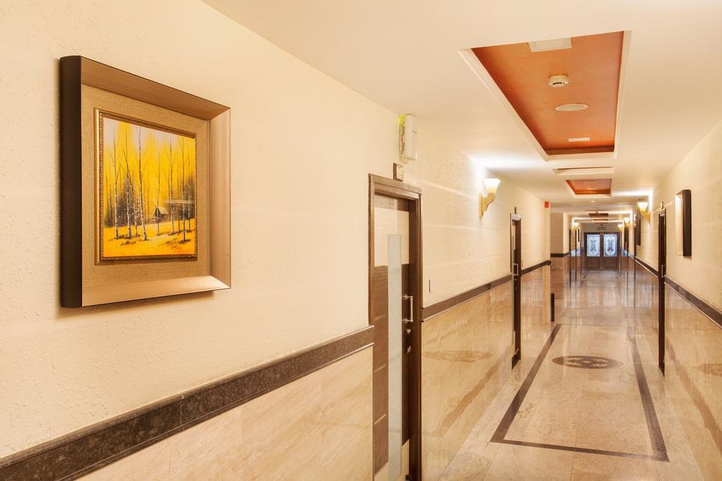 Ananyas Nest Hotel Коимбаторе Екстериор снимка