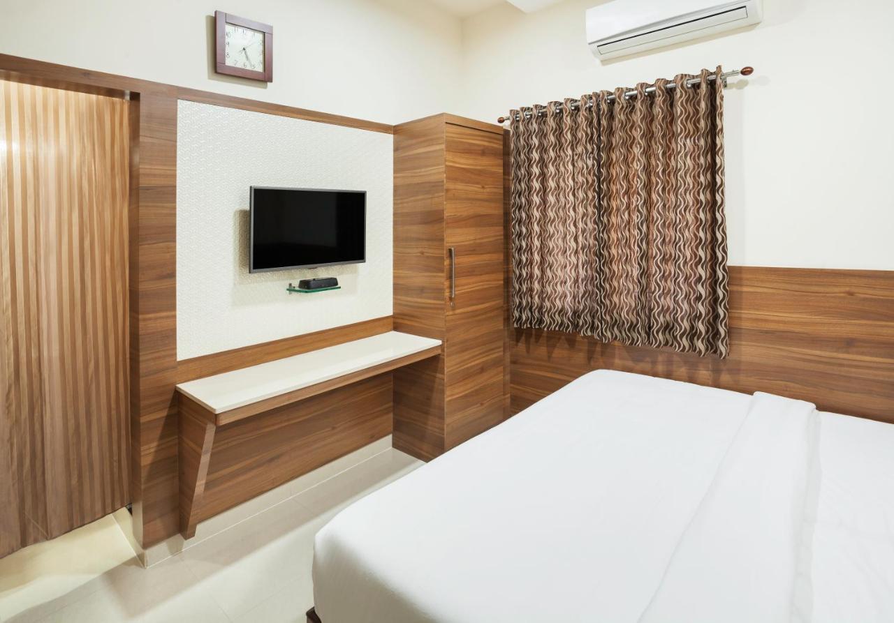 Ananyas Nest Hotel Коимбаторе Екстериор снимка
