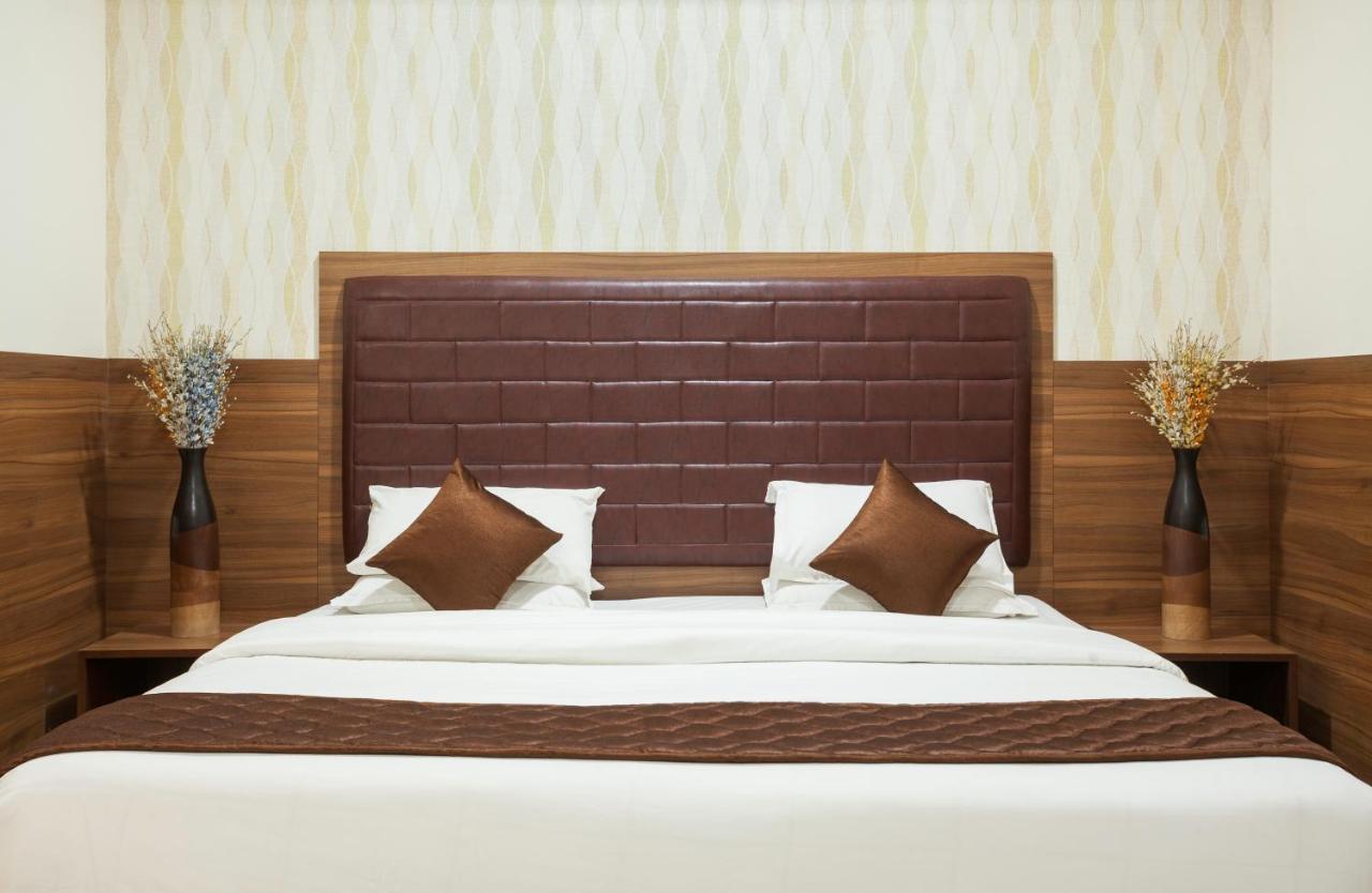 Ananyas Nest Hotel Коимбаторе Екстериор снимка